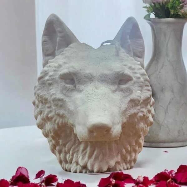 Wolf head